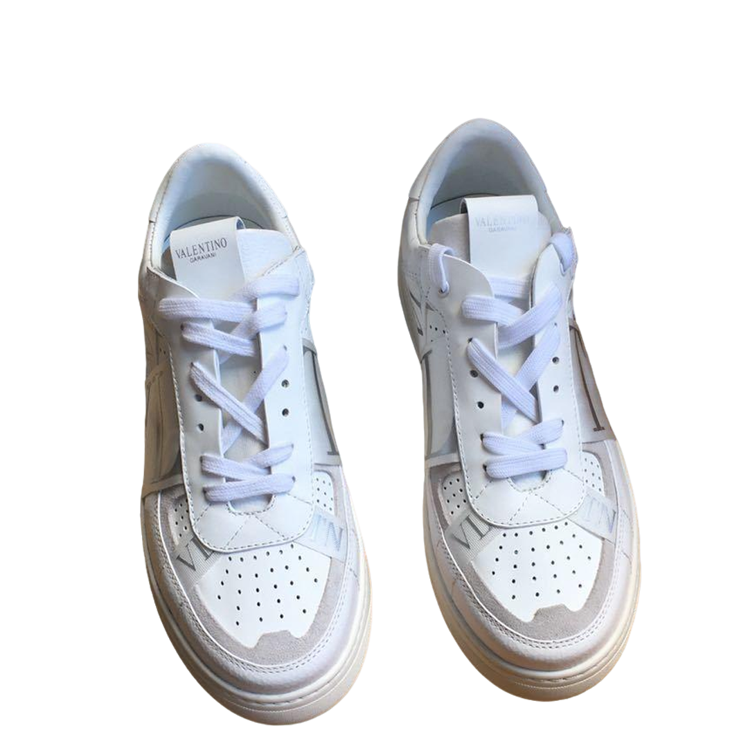 Valentino Unisex Sneakers VLTN Logo Luxury Fashion Sneakers