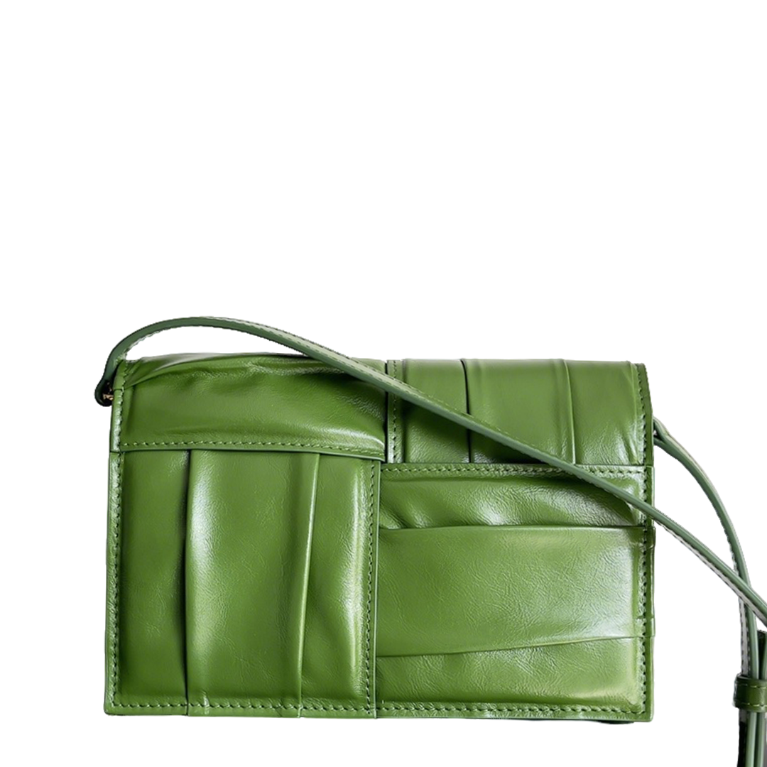 Bottega Veneta Green Quilted Leather Crossbody Bag With Adjustable Strap For Stylish Outings BV731243