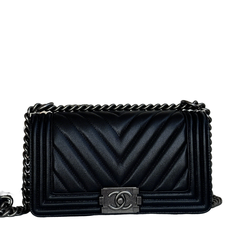 Chanel Black Chevron Quilted Leather Boy Bag With Gunmetal Hardware 67086
