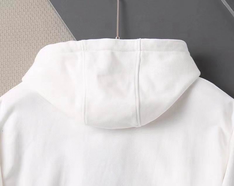 Gucci White/Black Hoodie With Tiger Graphic And Bold "GUCCI TIGER" Lettering For Fashion Fans