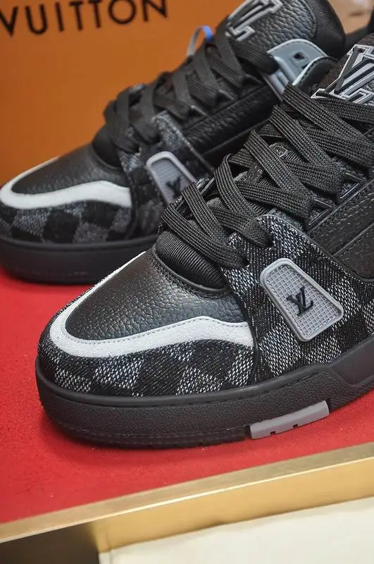Unisex Louis Vuitton Sneakers With Stylish Checkered Design For All