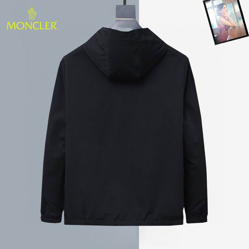Moncler Men's Black Hooded Jacket With Embroidered Logo Patch