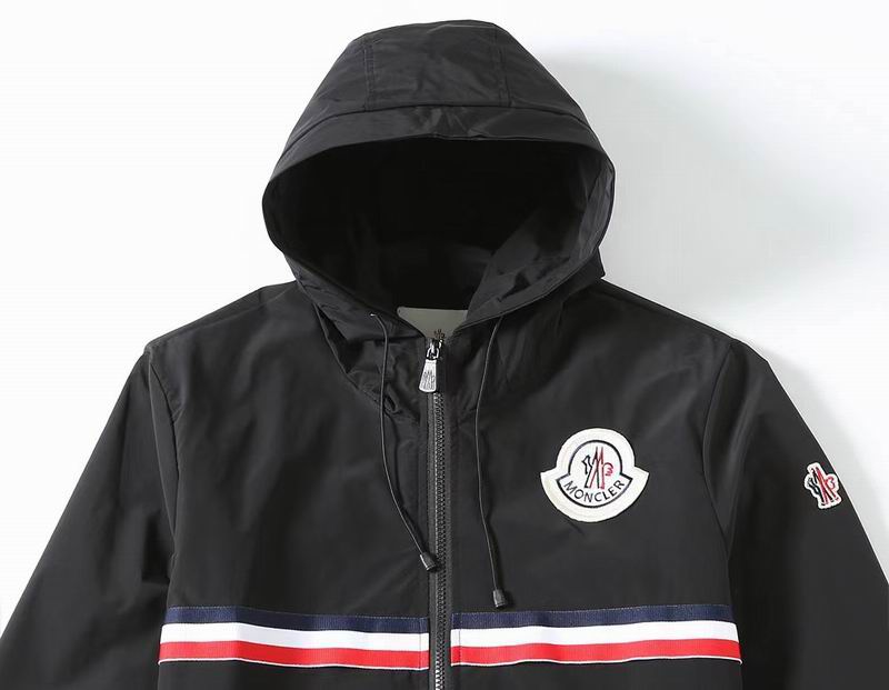 Moncler Men's Hooded Jacket With Striped Design And Logo