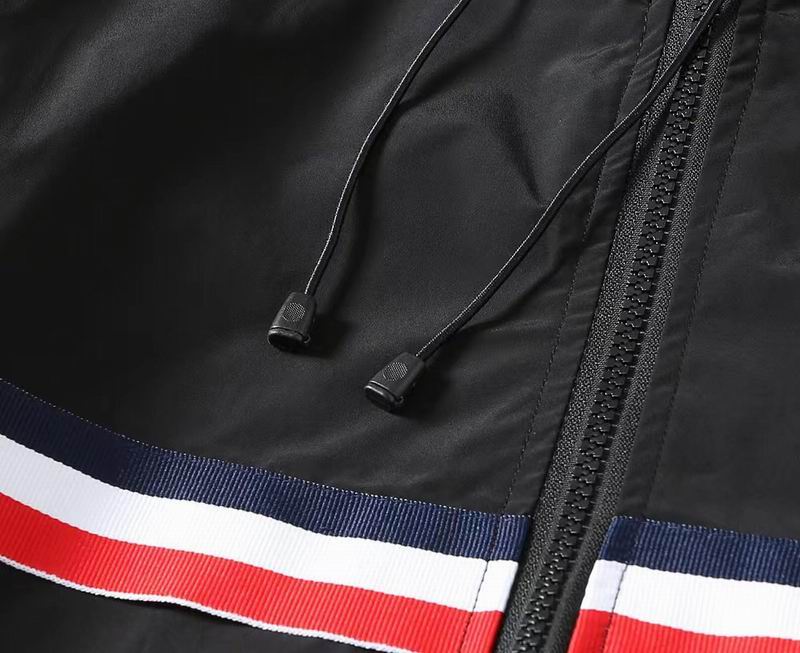 Moncler Men's Hooded Jacket With Striped Design And Logo