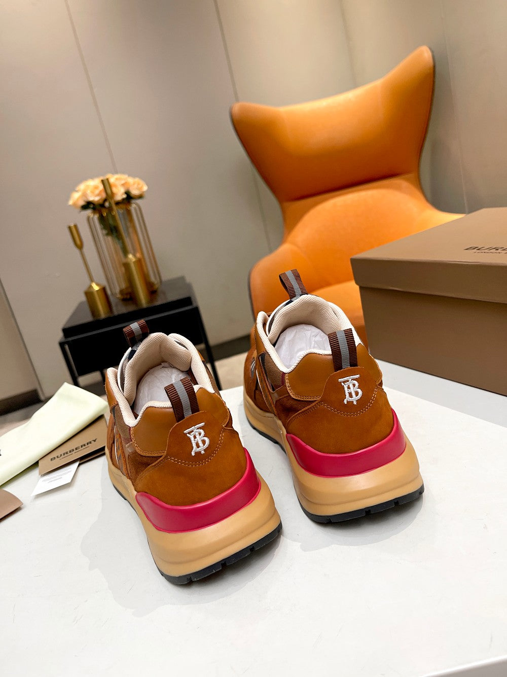 Burberry Brown Sneakers With Plaid Detailing For Timeless Style