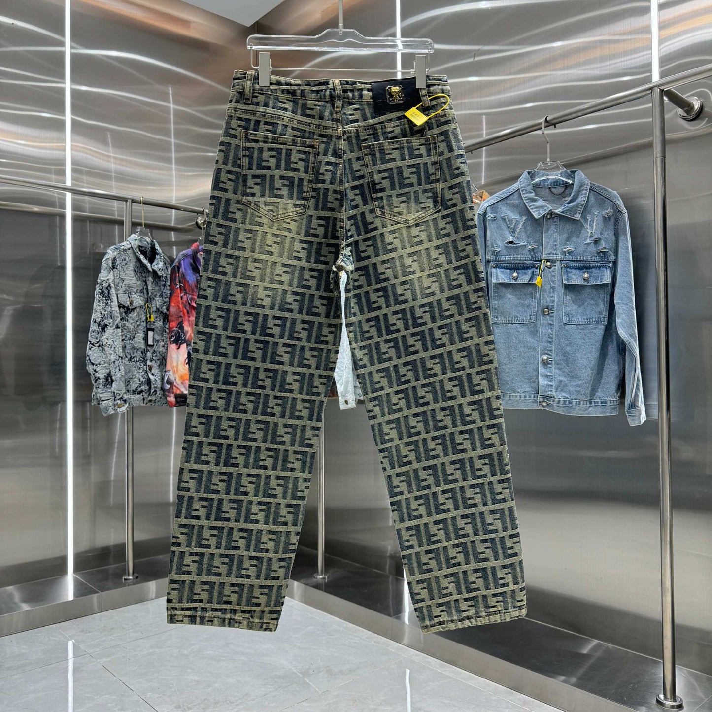 Fendi Fashionable Jeans With Iconic FF Pattern For Stylish Looks