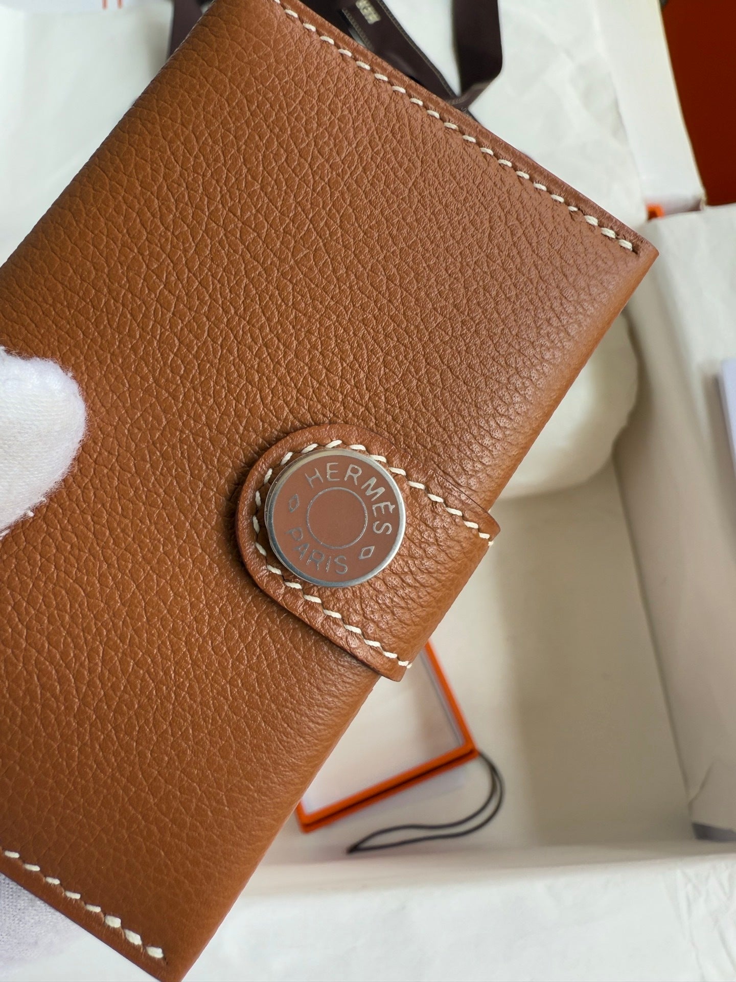 Hermes - Styled Brown Leather Wallet in Signature Orange Box with Button Closure 105-1