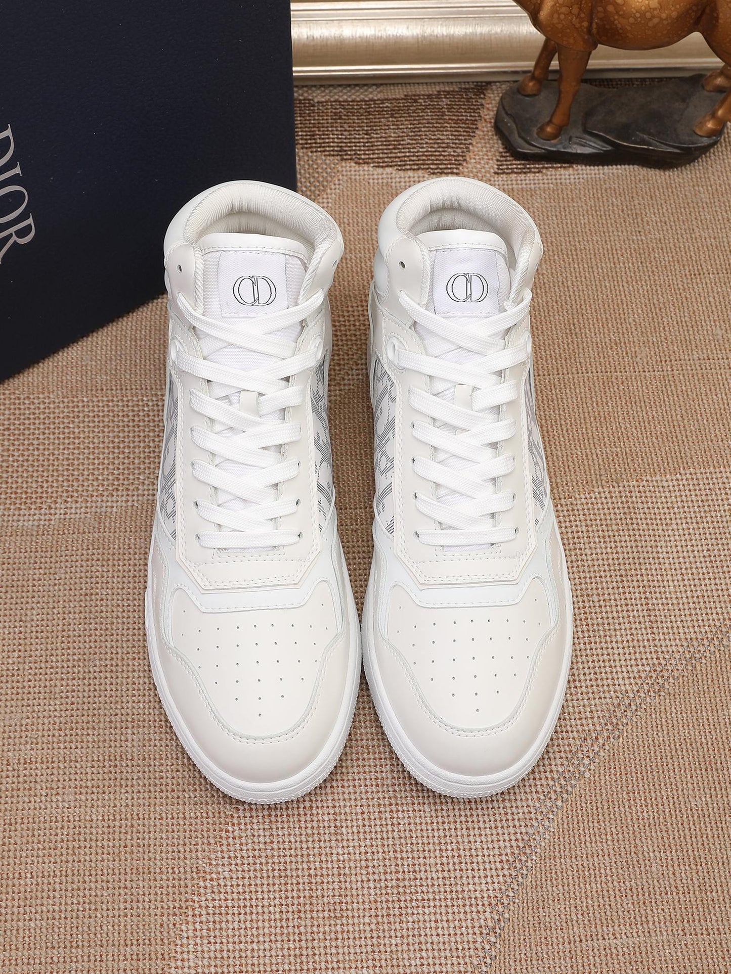 Dior Men's High Top Sneakers with Oblique Pattern and Adjustable Strap