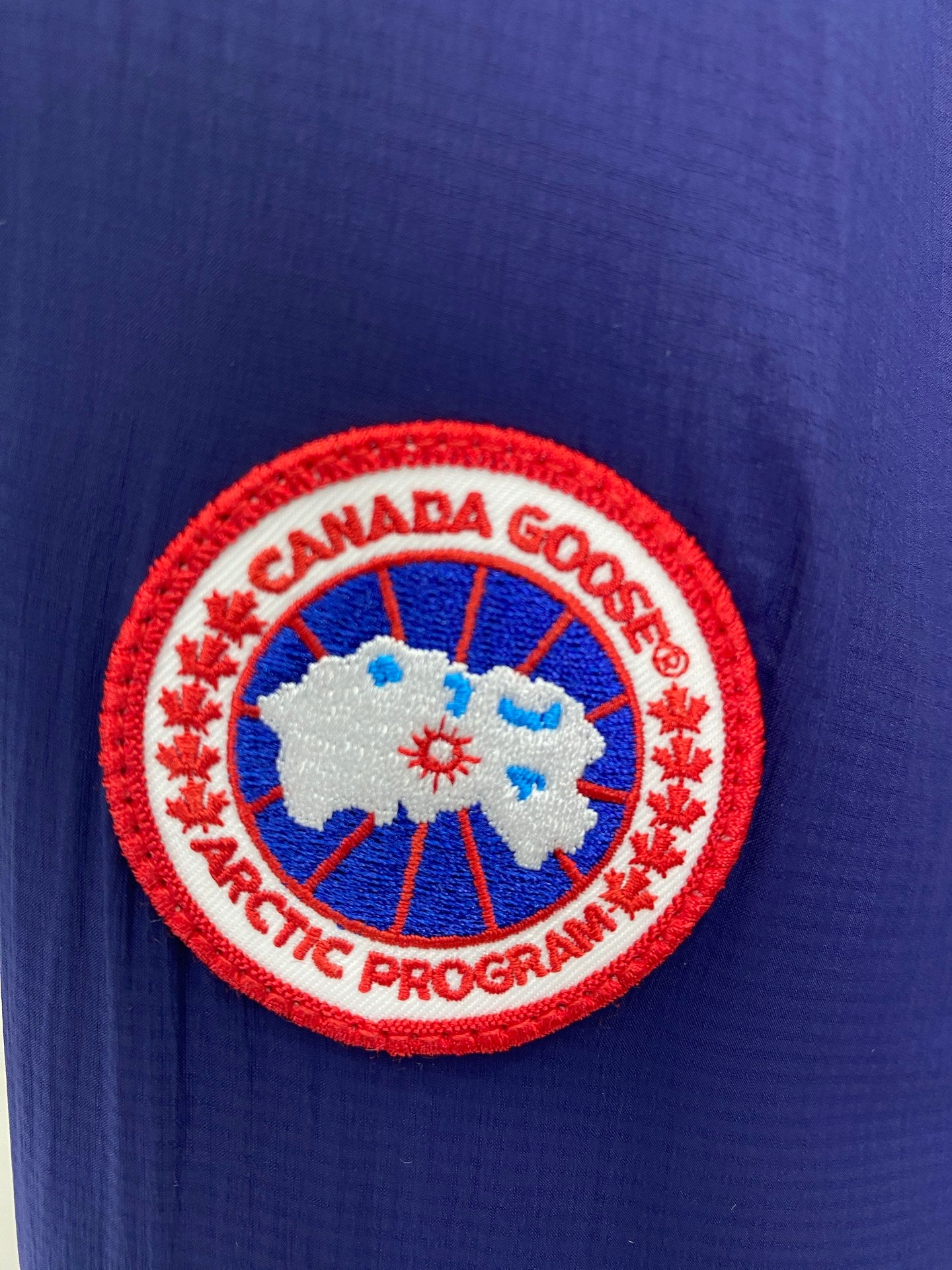 Vibrant Blue Canada Goose Crofton Puffer Jacket For Cold - Weather Adventures