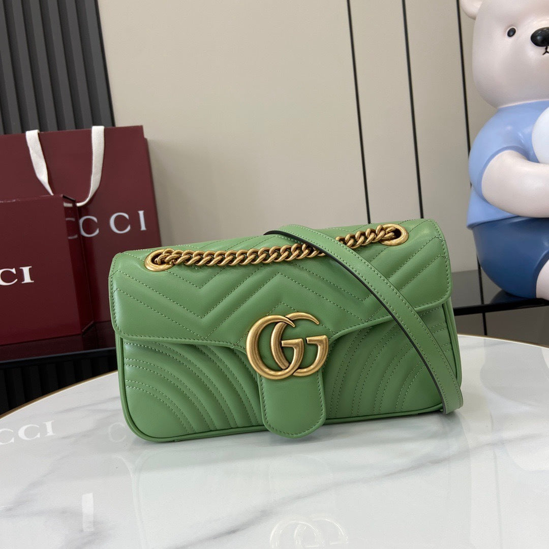 Gucci Black Matelassé Leather Shoulder Bag With Gold - Tone Double G Hardware And Chain Strap 443497