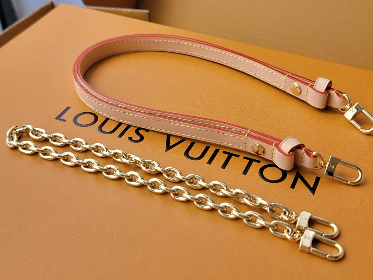 Stylish Louis Vuitton Cherry - Printed Bag With Gold Chain For Fashion Enthusiasts