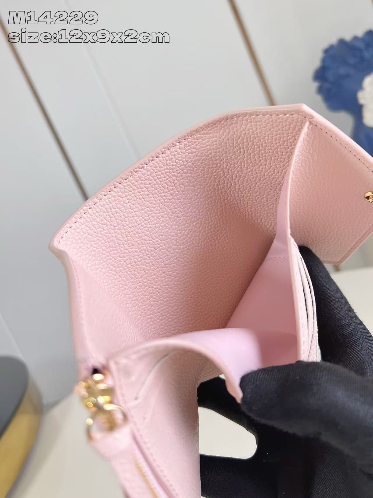 Chic Louis Vuitton Pink Leather Wallet With Embossed Monogram And Gold Accent M14229
