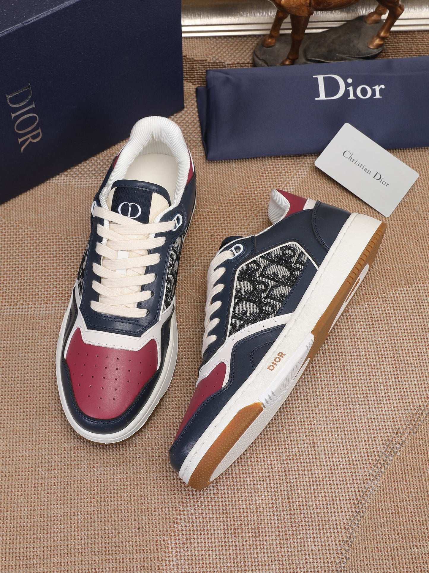 Dior Mens Sneakers Luxury Leather Casual Shoes With Oblique Pattern