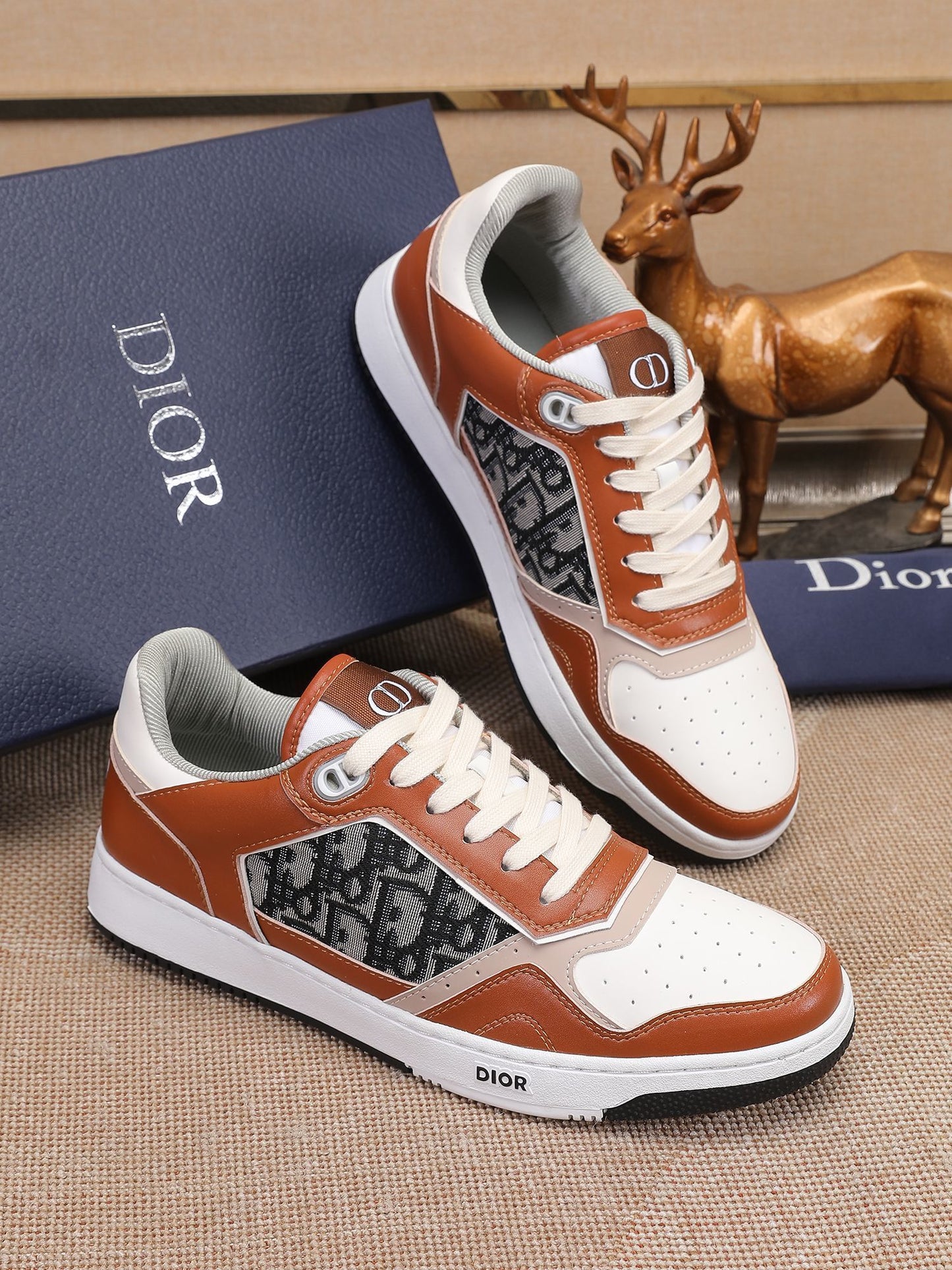 Dior Mens Sneakers Luxury Leather Casual Shoes With Oblique Pattern