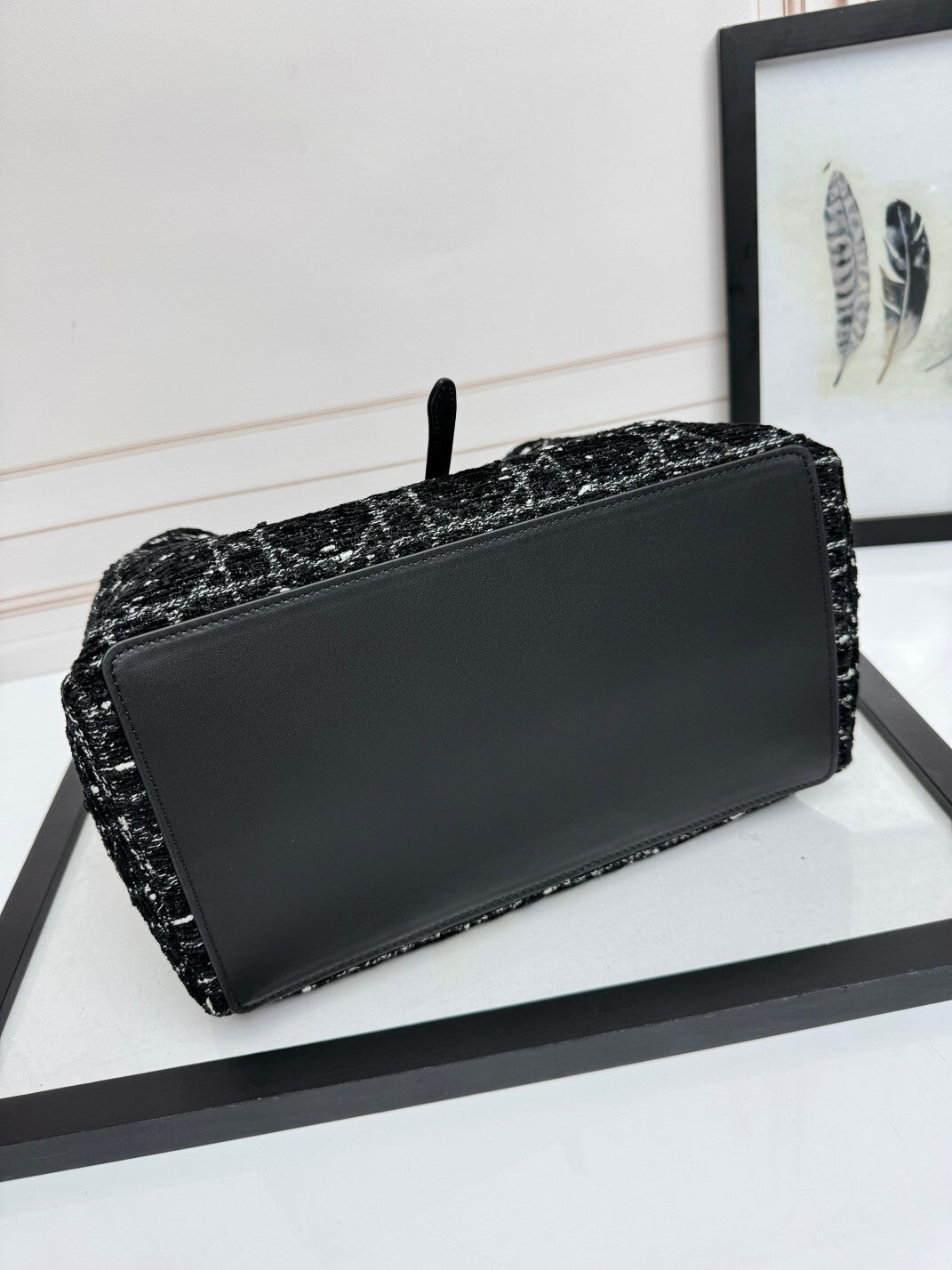 Chic Dior Toujours Tote Bag With Signature Pattern And Metallic Logo Charm For Fashion Lovers D2822