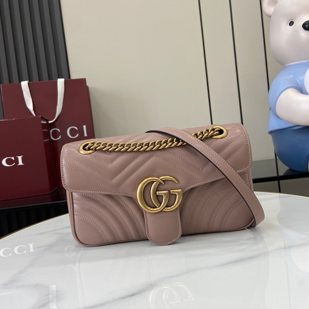 Gucci Black Matelassé Leather Shoulder Bag With Gold - Tone Double G Hardware And Chain Strap 443497
