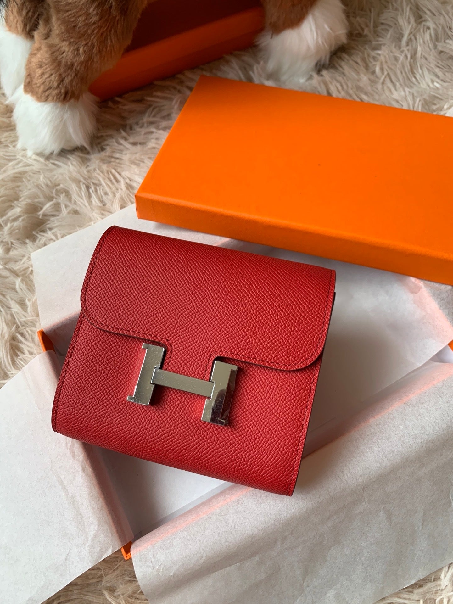 Elegant Brown Hermes Constance Wallet with Iconic H Buckle 1313