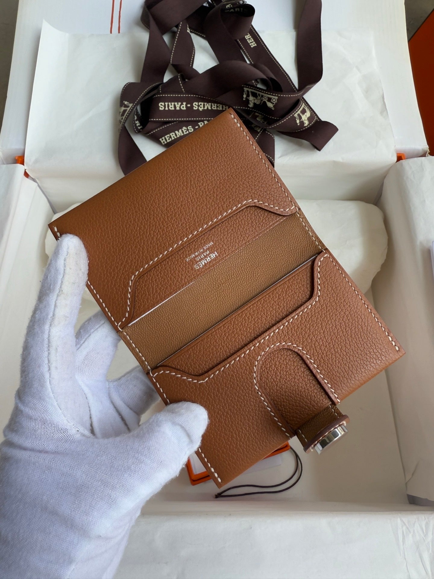 Hermes - Styled Brown Leather Wallet in Signature Orange Box with Button Closure 105-1
