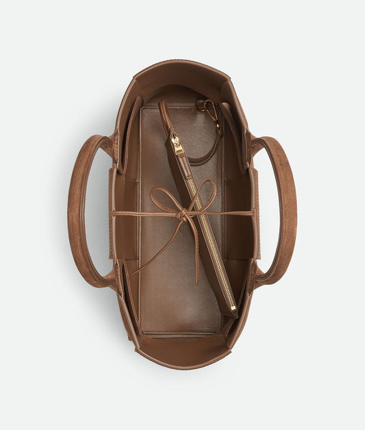 Stylish Bottega Veneta Handbag Crafted With Exquisite Woven Texture For Fashion Lovers BV757822