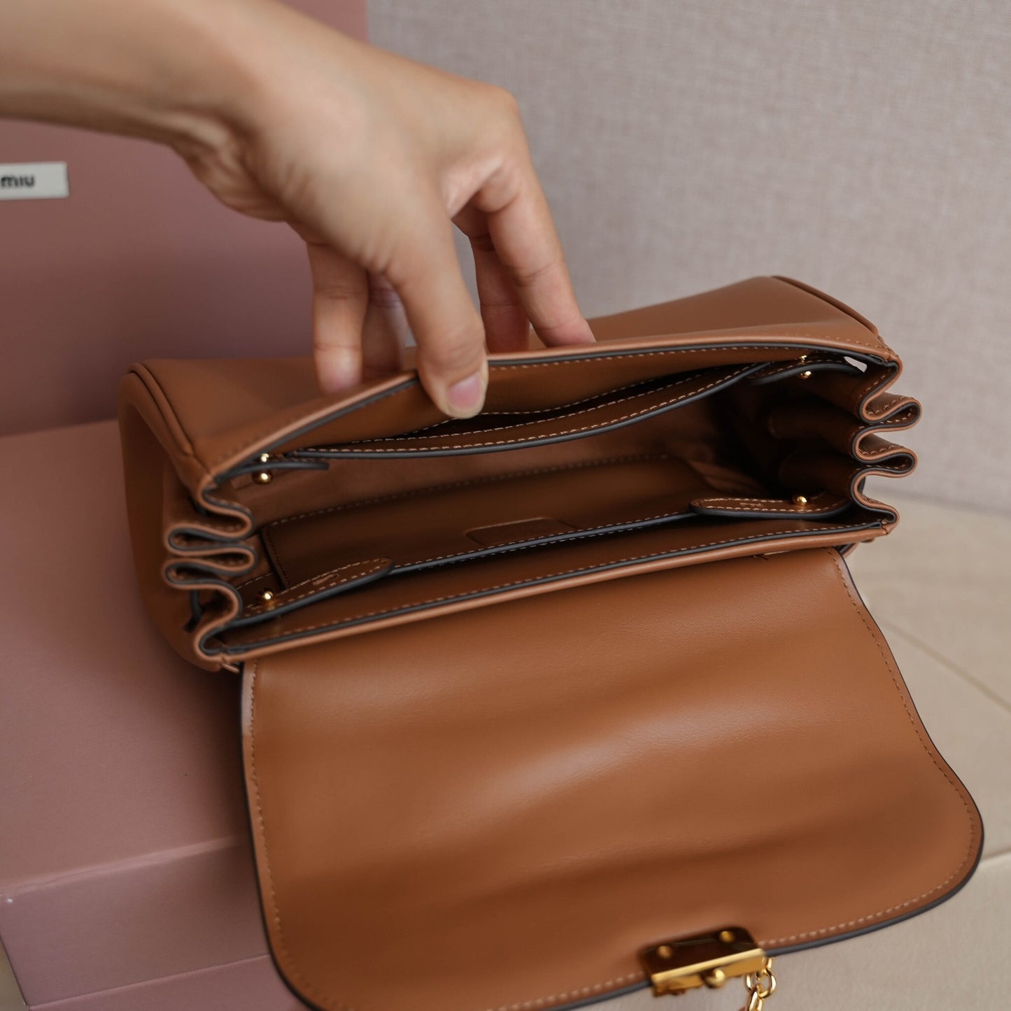 Miu Miu Brown Leather Crossbody Bag With Gold Chain Strap 5BD266