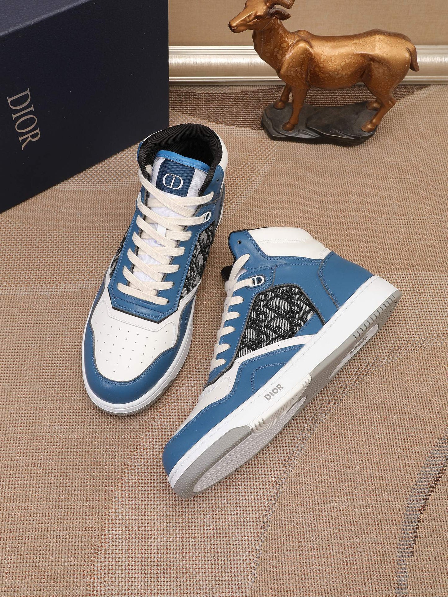 Dior Men's High Top Sneakers with Oblique Pattern and Adjustable Strap