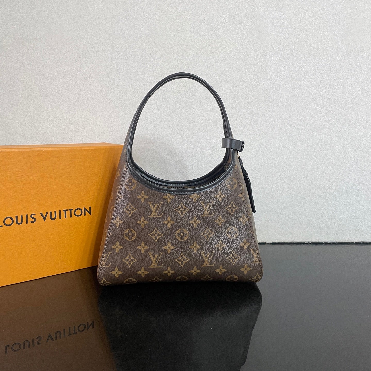 Louis Vuitton Monogram Canvas Hobo Bag With Lock Detail And Stylish Design For Fashion Fans
