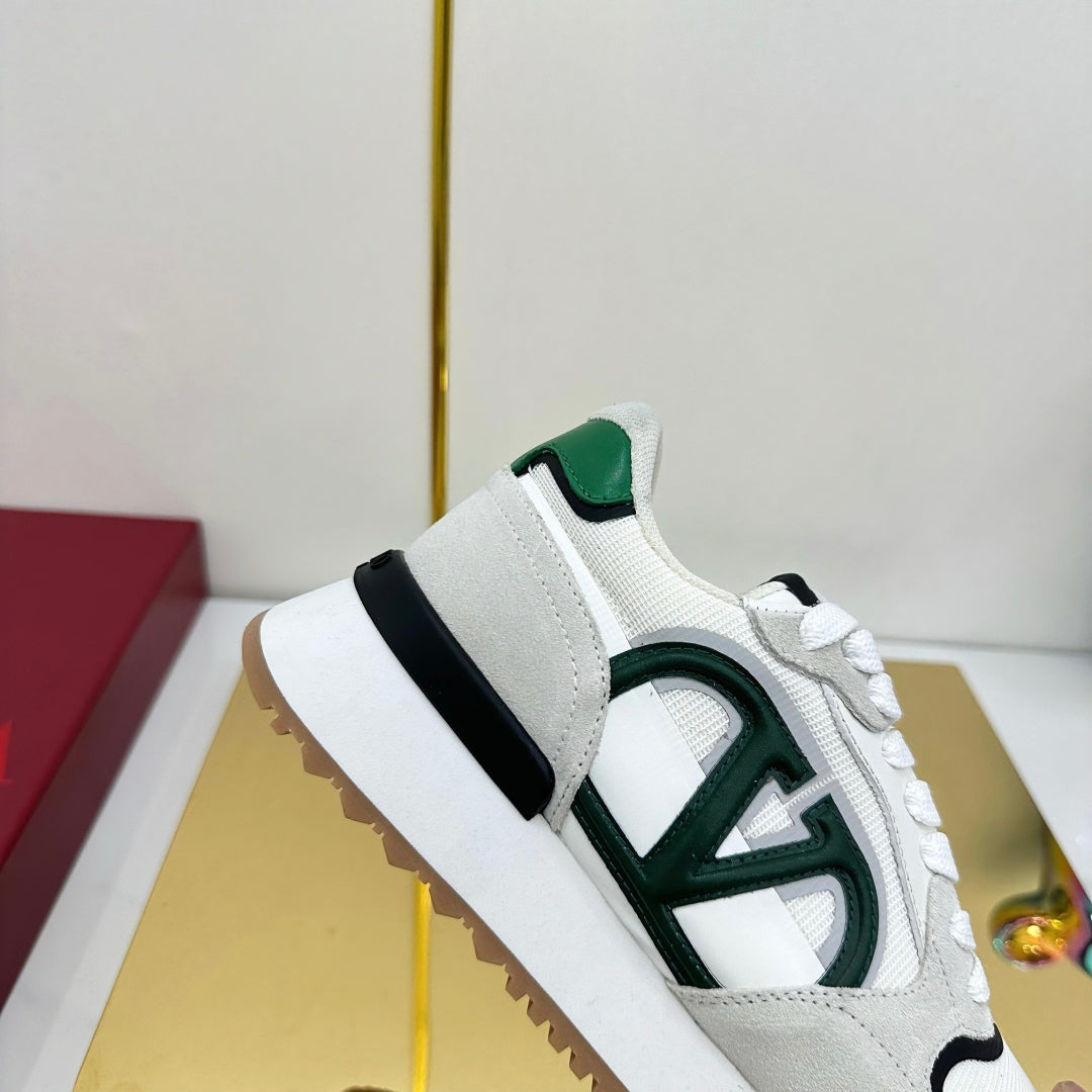 Valentino Garavani Retro Style Casual Sneakers For Fashion Lovers
