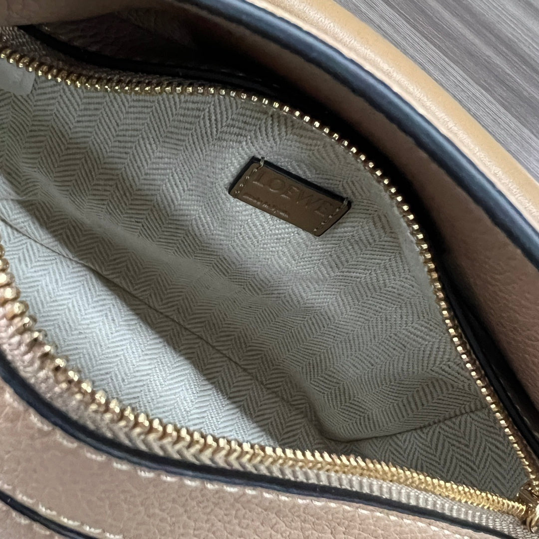 Loewe Beige Puzzle Bag With Geometric Panels And Dual Straps 061838