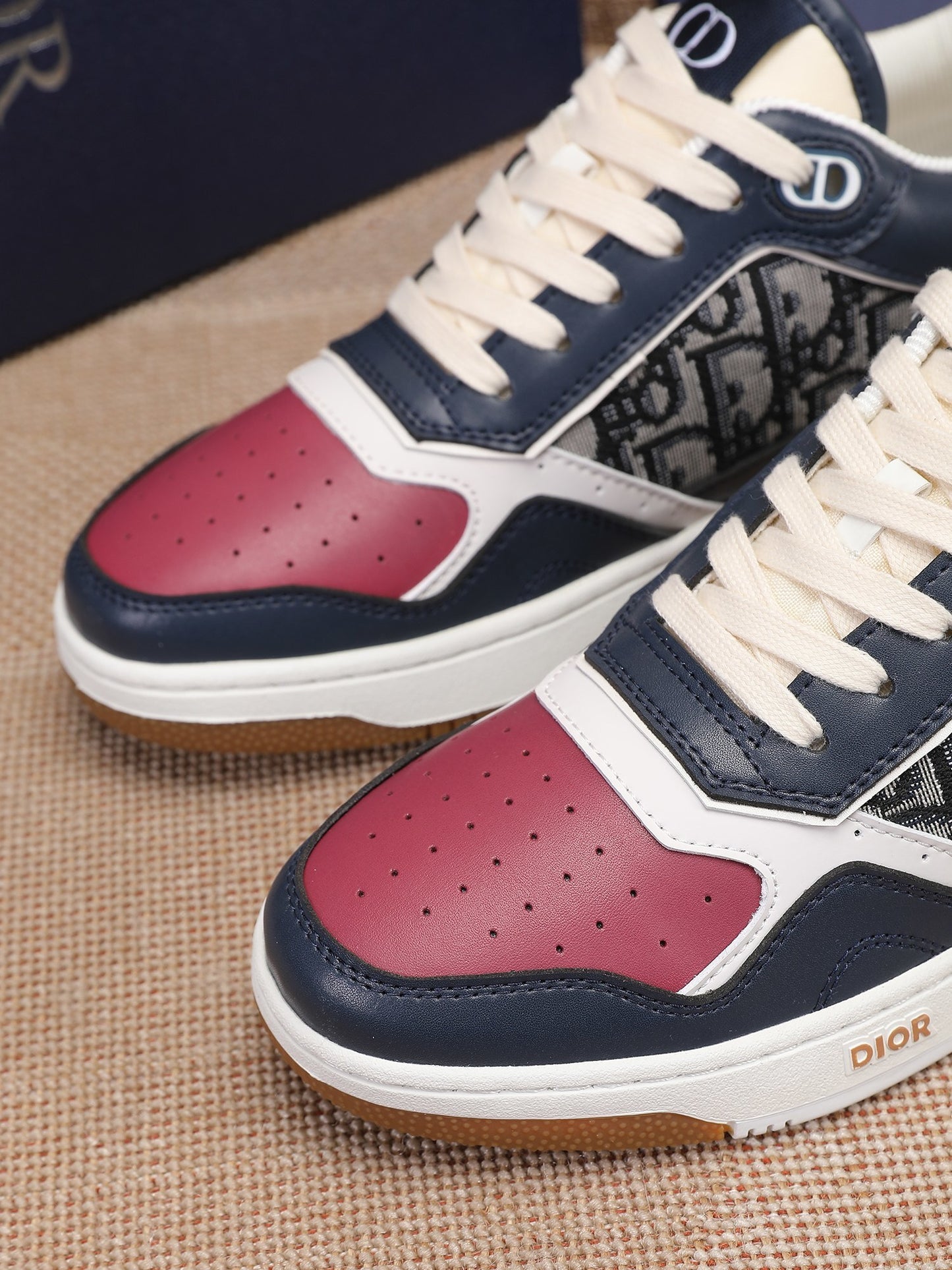 Dior Mens Sneakers Luxury Leather Casual Shoes With Oblique Pattern