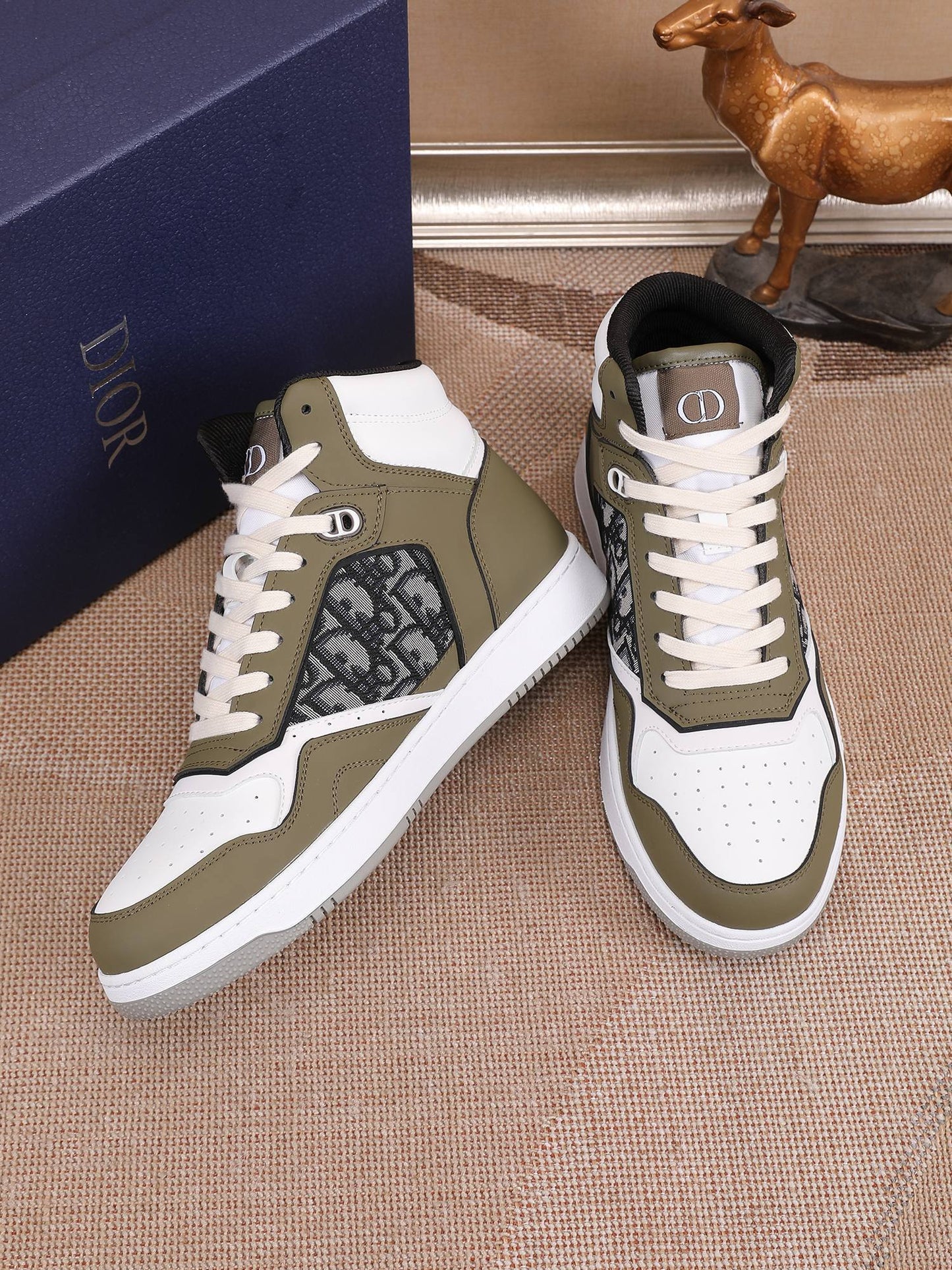Dior Men's High Top Sneakers with Oblique Pattern and Adjustable Strap