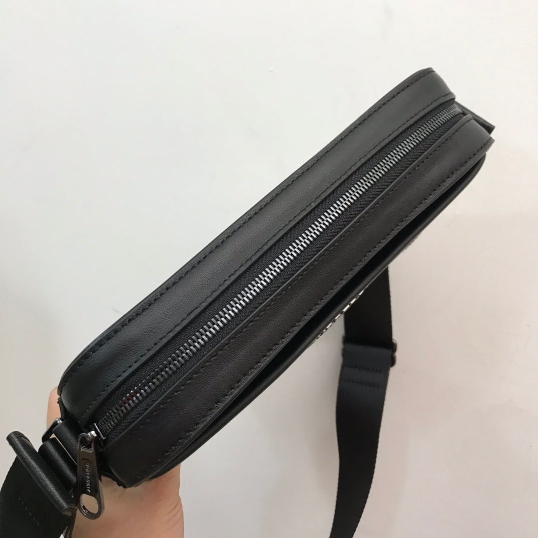 Classic Burberry Checkered Crossbody Bag For Timeless Style And Everyday Versatility Style No.80685881