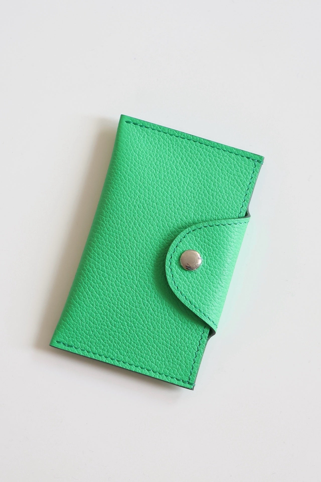 Gorgeous Orange Hermes Leather Card Holder with Button Closure IDE-022