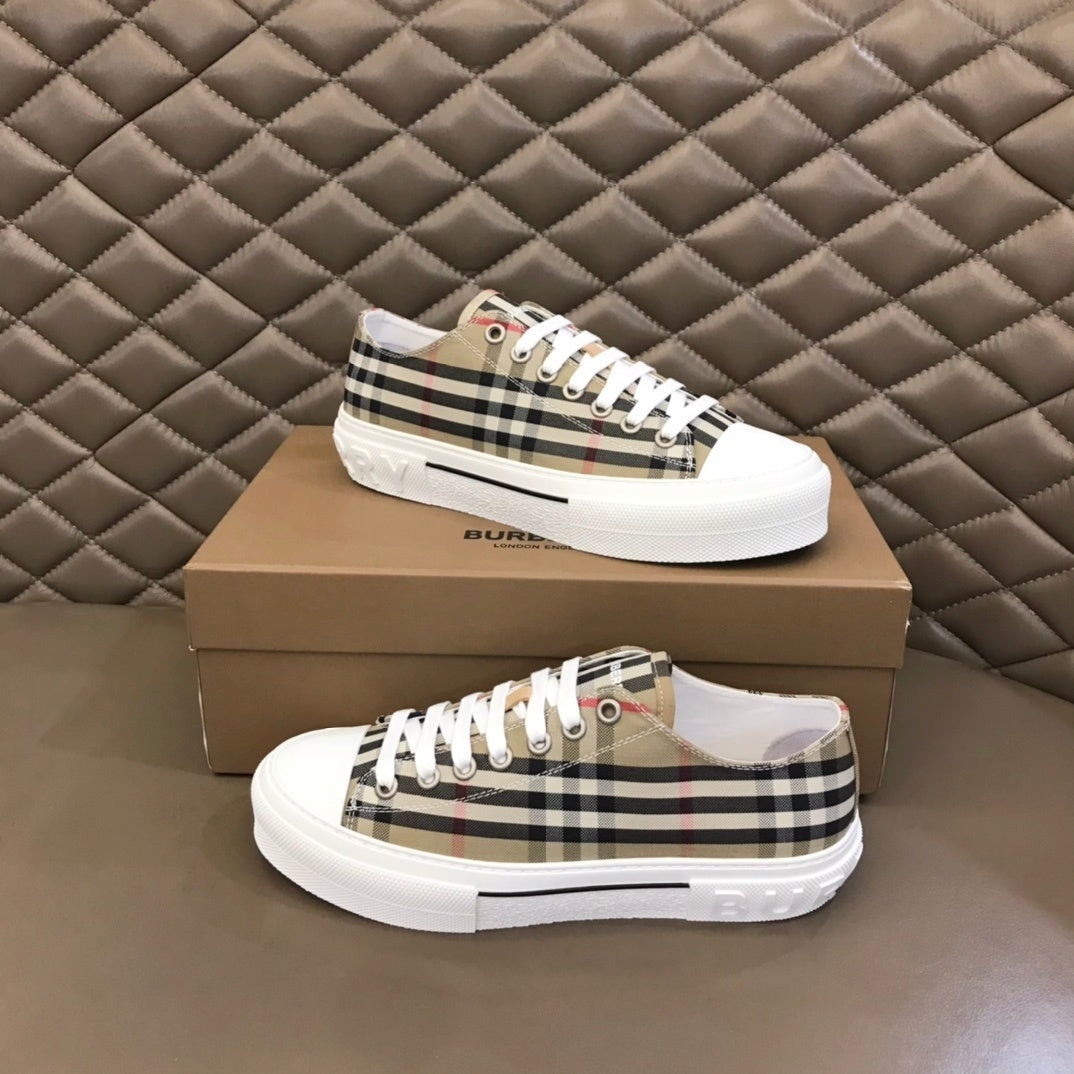 Burberry Unisex Plaid Canvas Sneakers Stylish Comfortable Footwear For Men And Women