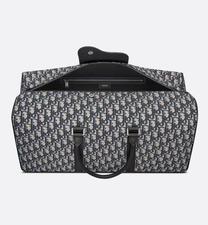 Luxury Dior Travel Duffel Bag With Signature Monogram And Functional Strap 1ADDU115YKY_H27E