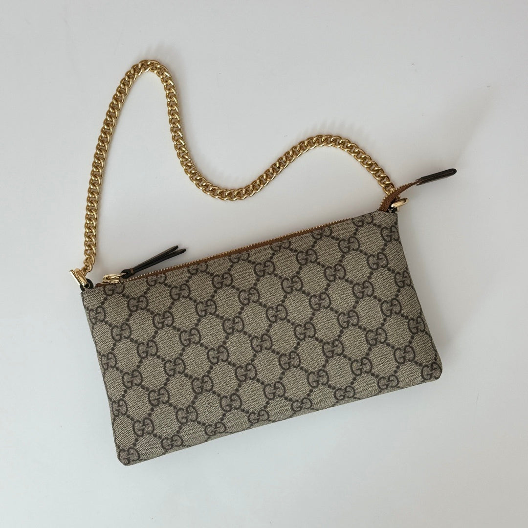 Gucci Beige and Ebony GG Supreme Canvas Chain Pouch with Gold - Tone Hardware 779791