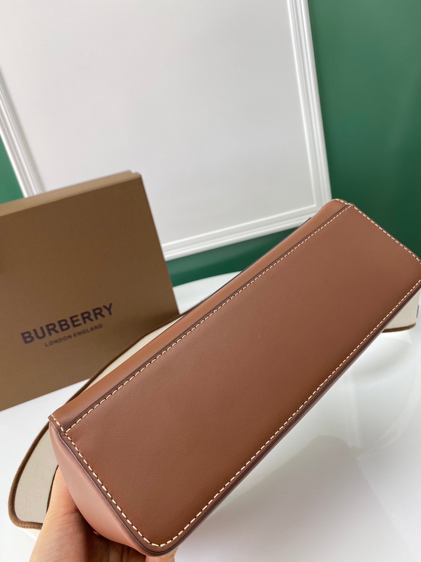 Elegant Brown/Black Burberry Crossbody Bag With Gold - Toned Hardware And Stitch Detailing Style No.906168