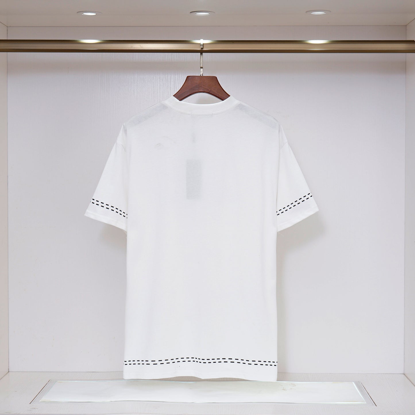 Unique Dolce & Gabbana White/Black T - Shirt With Distinctive Stitched Logo Design For Fashion Fans
