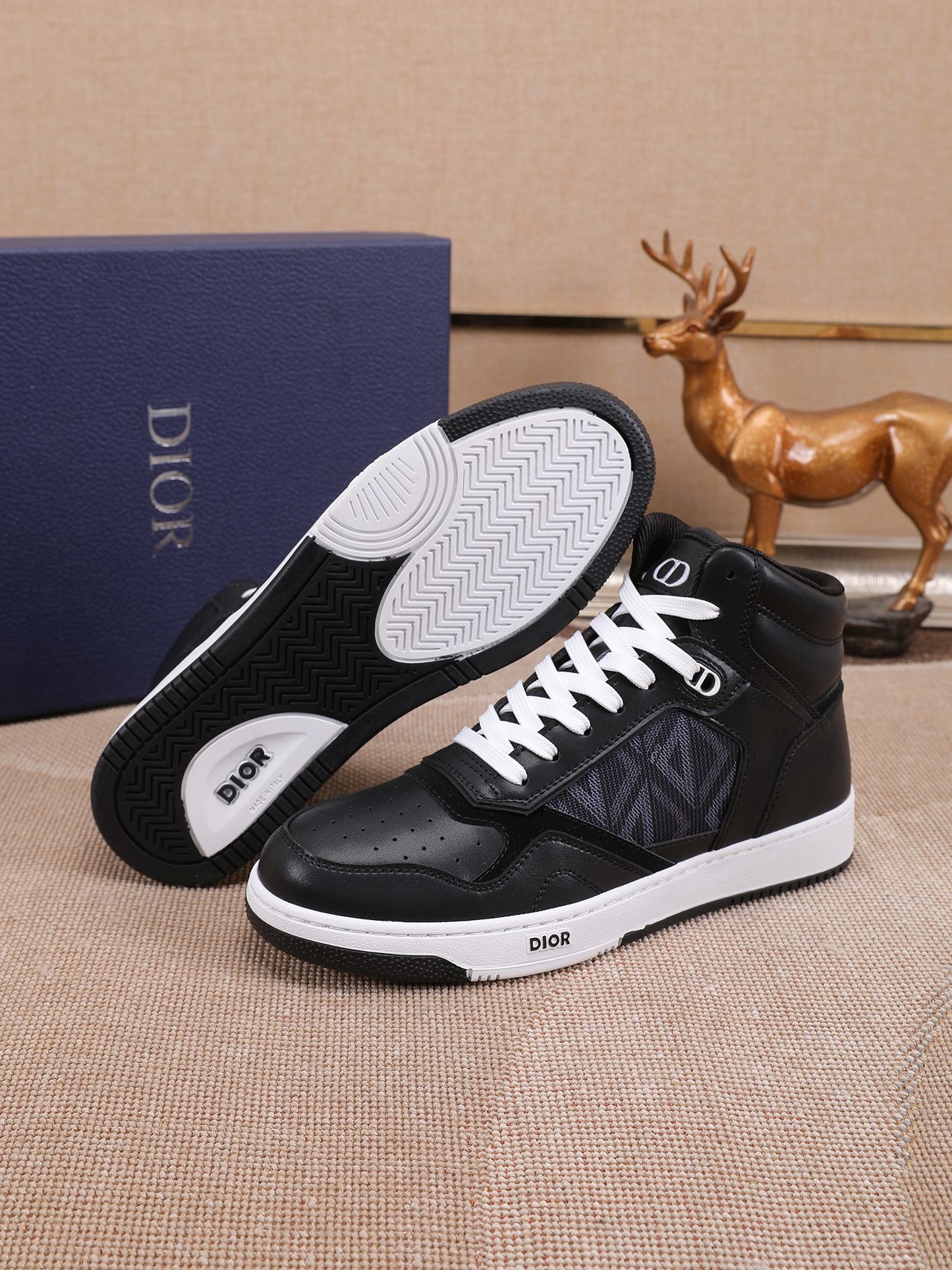 Dior Men's High Top Sneakers with Oblique Pattern and Adjustable Strap
