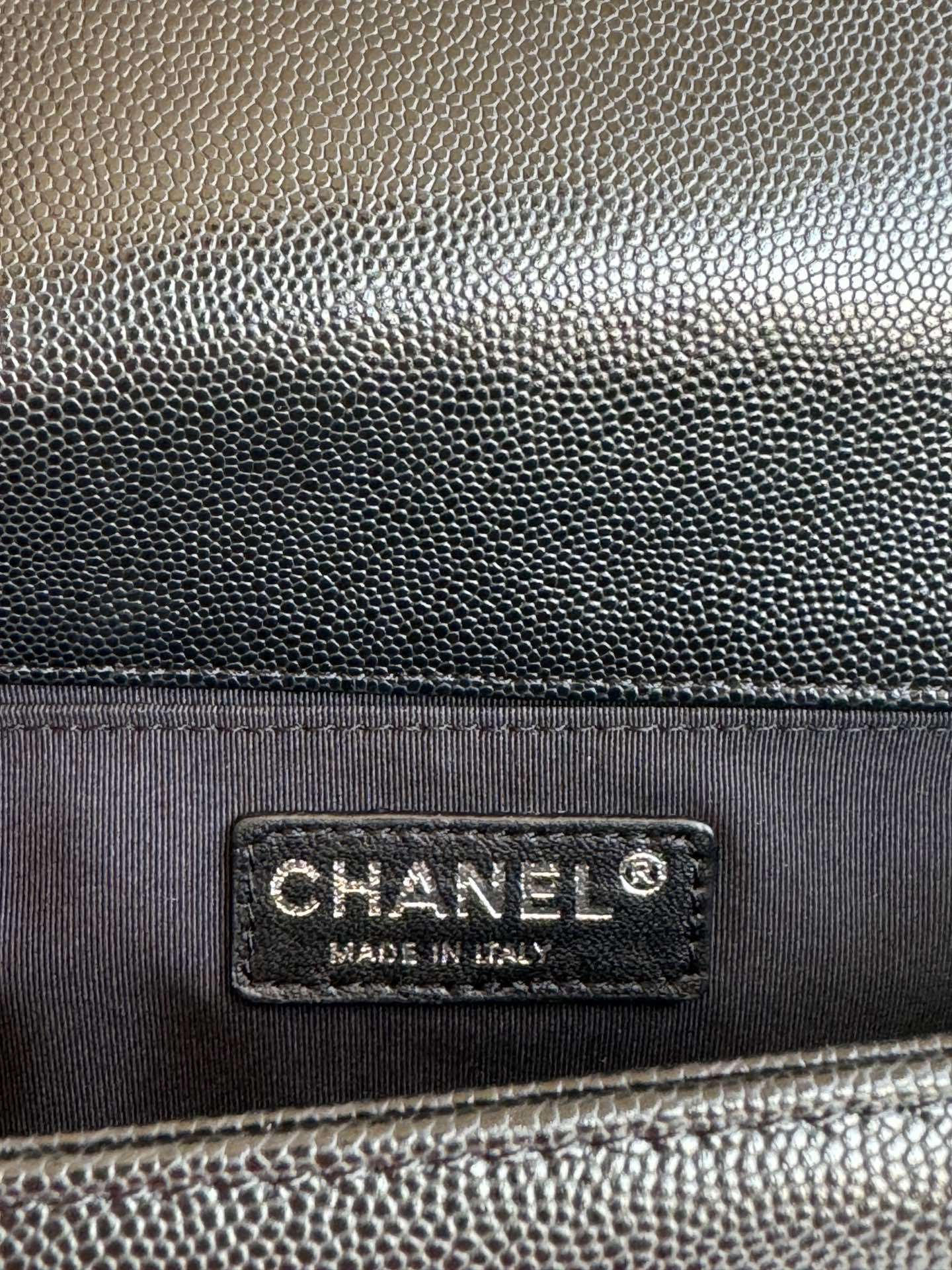 Chanel Black Chevron Quilted Leather Boy Bag With Gunmetal Hardware 67086