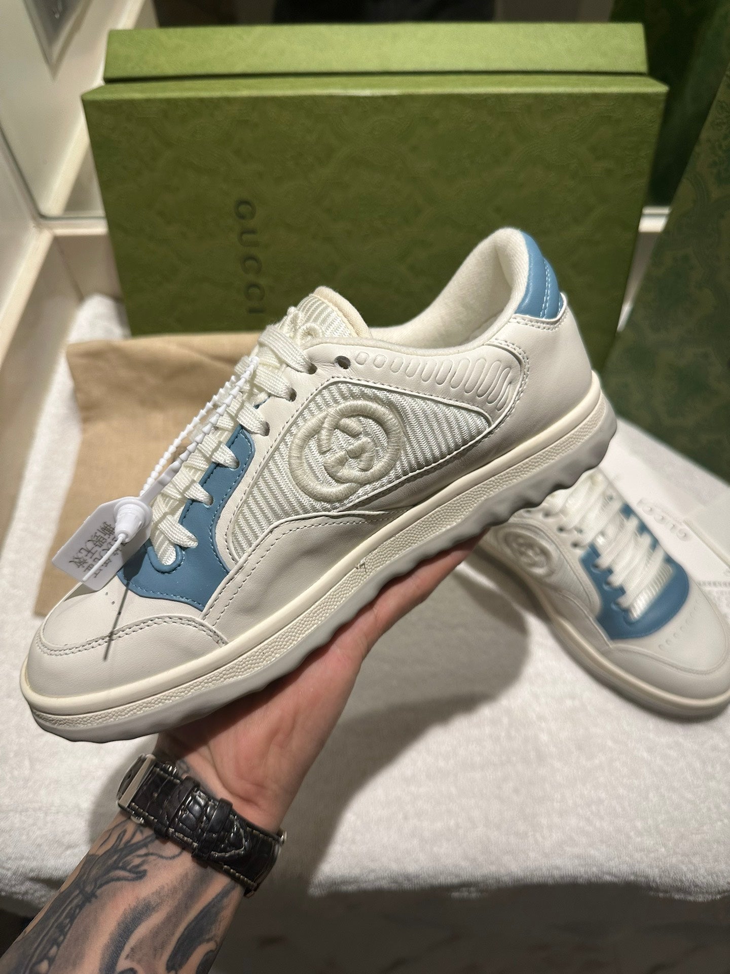 Gucci MAC80 Cream And Blue Leather Sneakers With Interlocking G