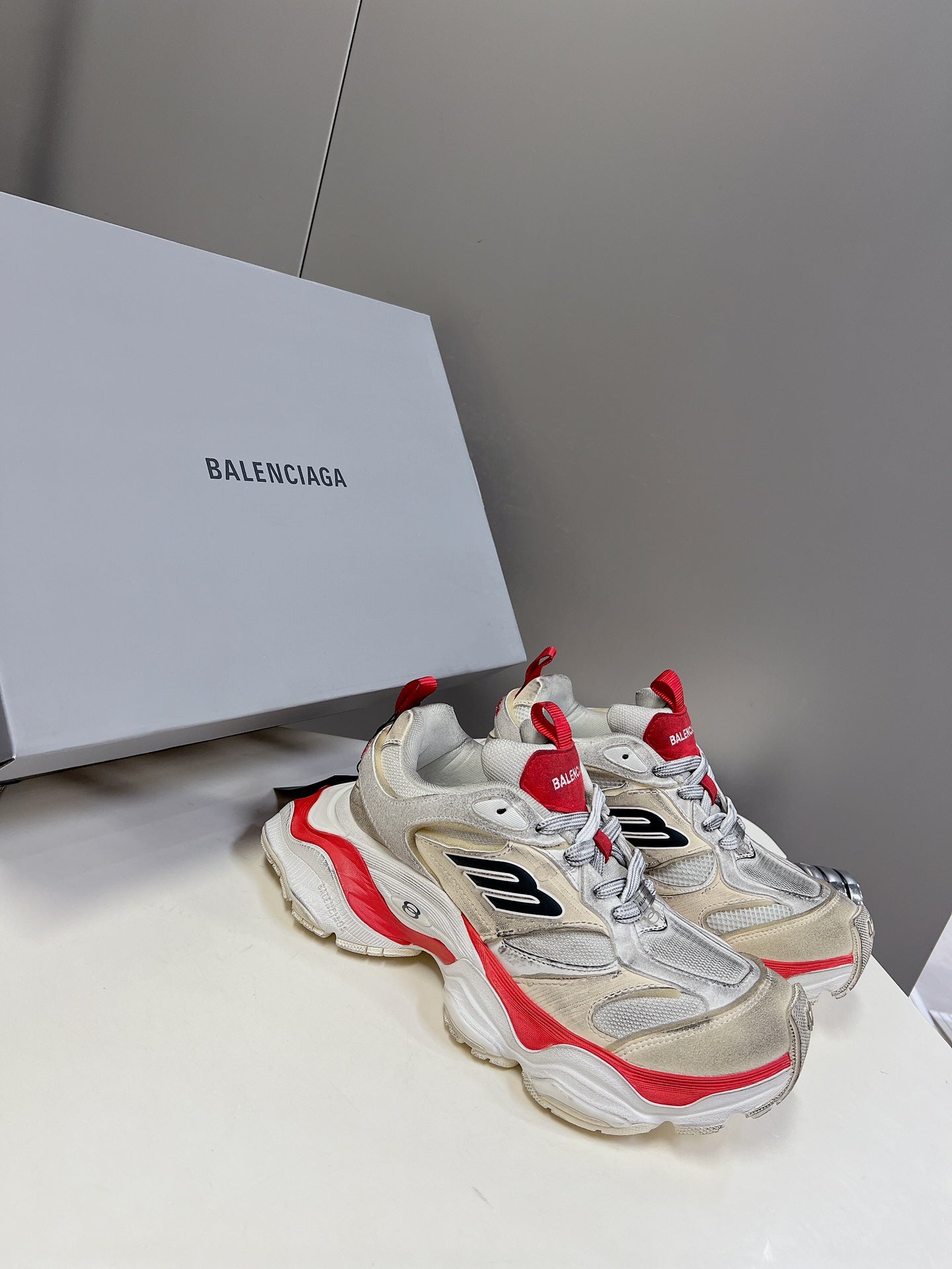 Balenciaga - Inspired Chunky Sneakers With Red Accents For Trendy Outfits