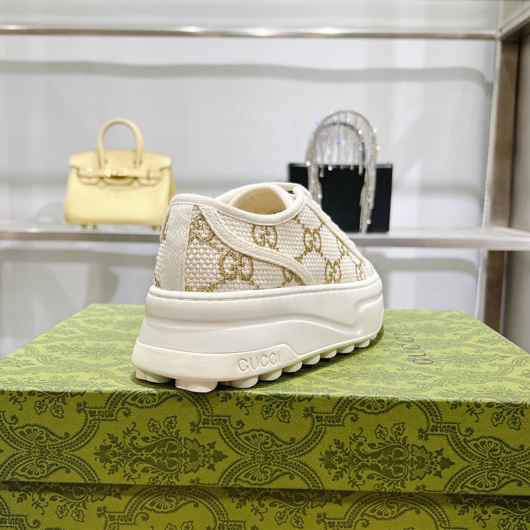 Gucci TENNIS 1977 Women's Platform Sneakers With GG Pattern