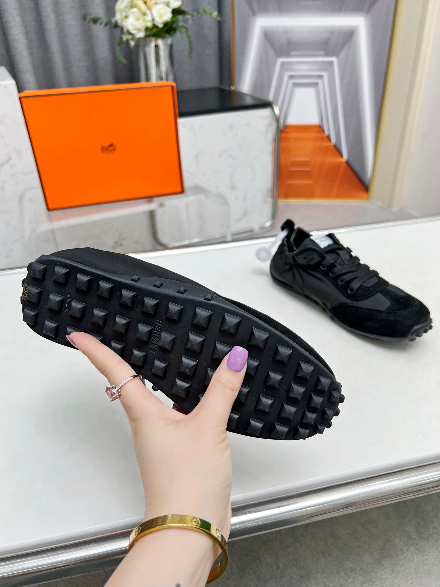 Hermès Unisex All - Black Sneakers For Timeless Luxury Casual Style