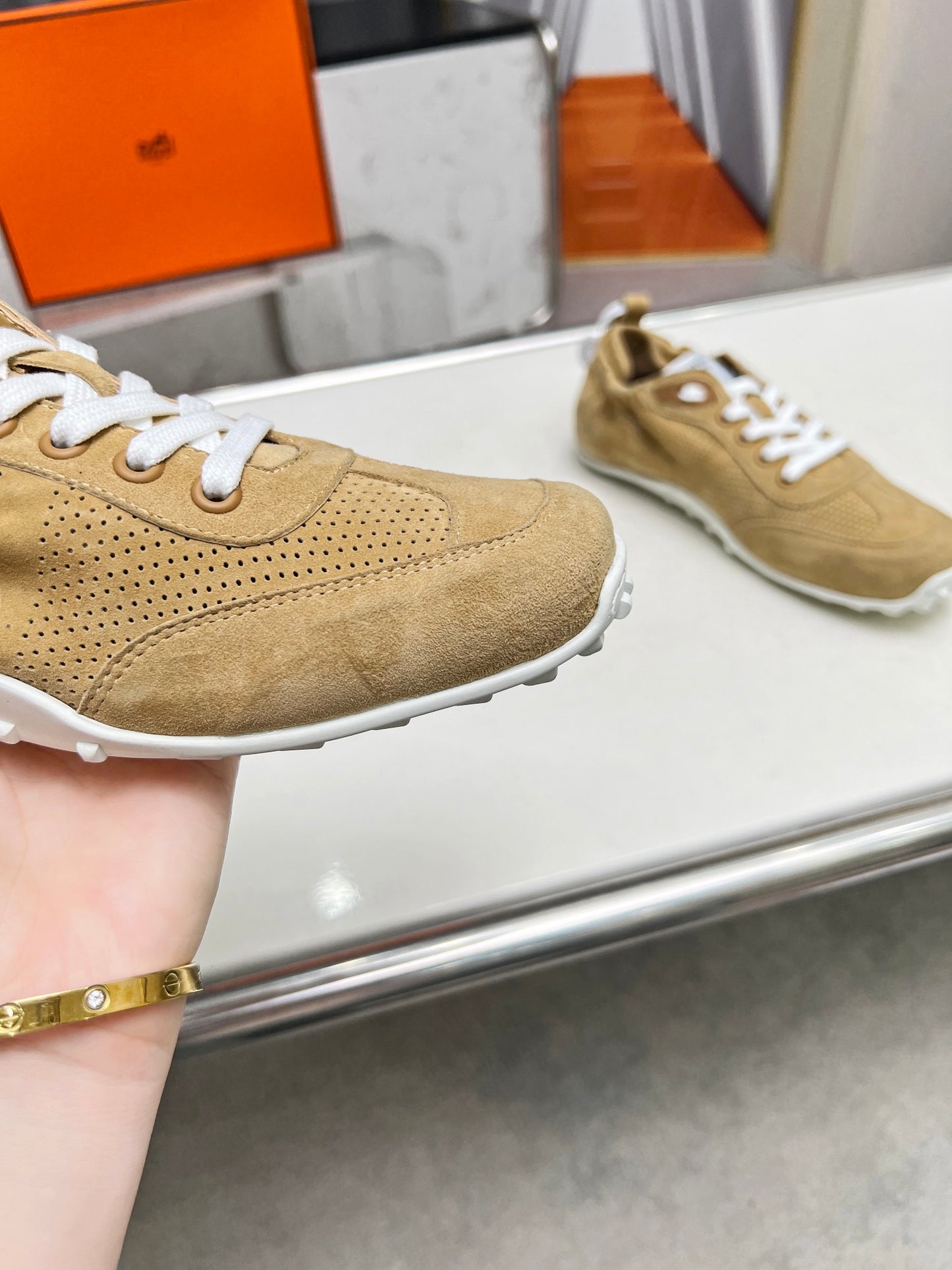 Hermès Unisex Beige Suede Sneakers For Luxury Casual Comfort
