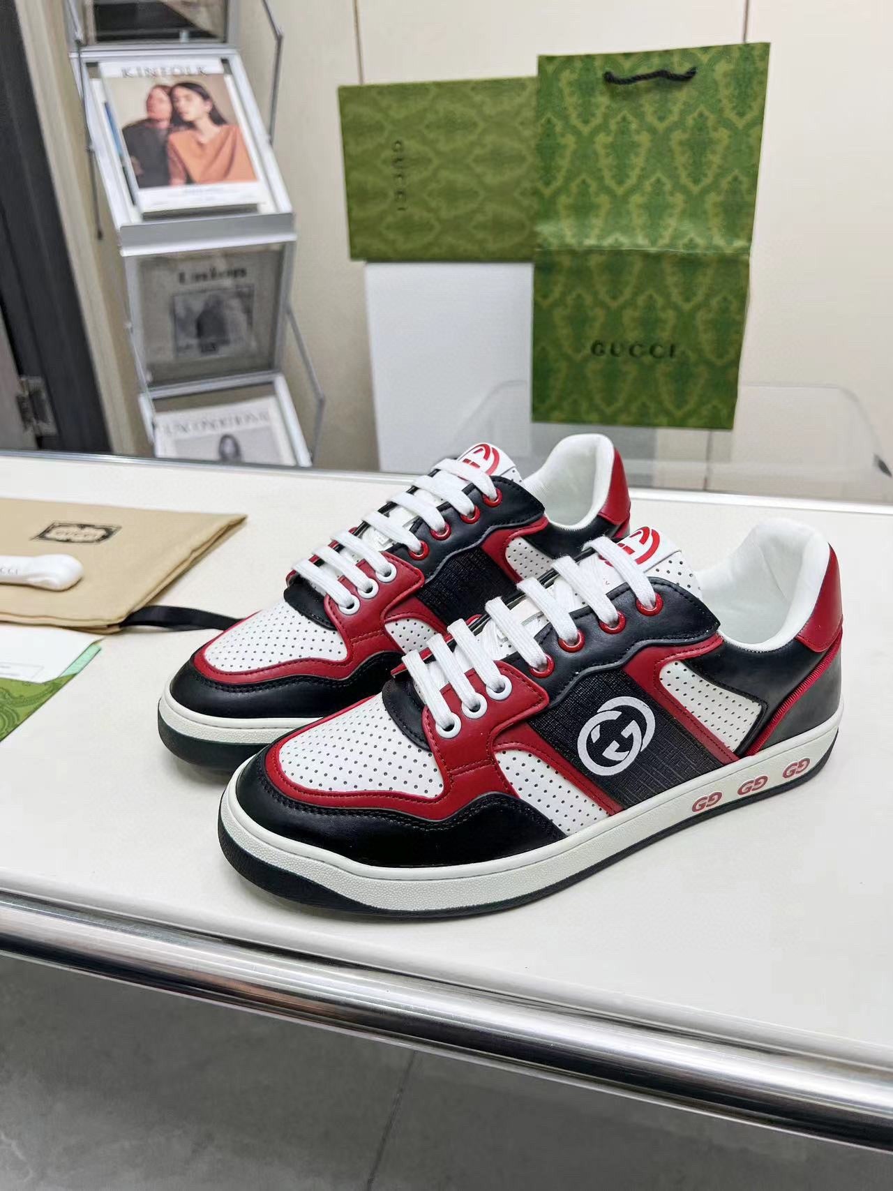Gucci Screener Red White Leather Sneakers For Men And Women