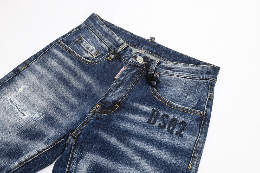 Stylish Dsquared2 Distressed Denim Jeans for Men with Vintage Wash and Ripped Details