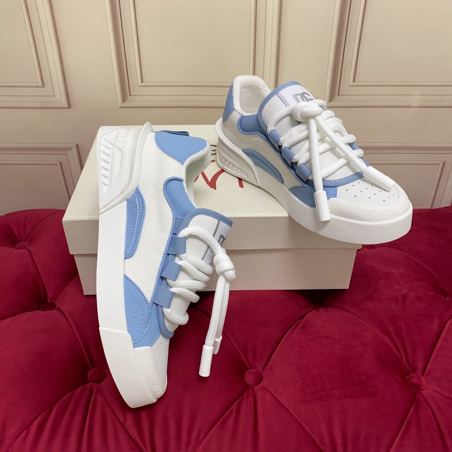 Dolce & Gabbana Unisex Blue And White Low - Top Sneakers With Branding