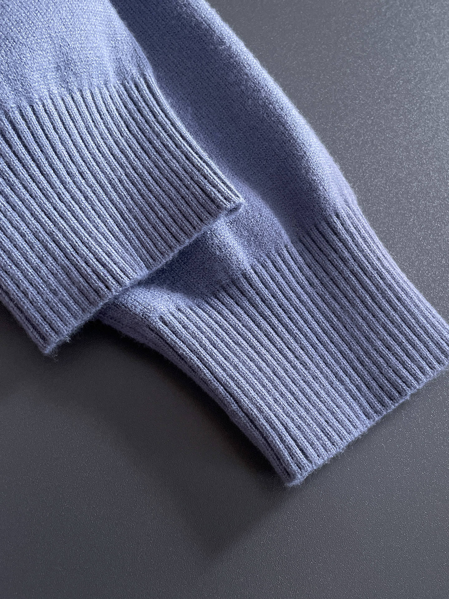 Gucci Men's Light Blue Crew Neck Knitted Sweater With Logo Details