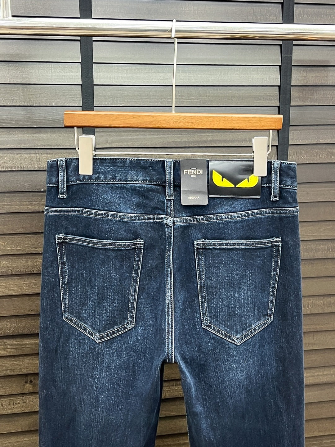 Fendi Classic Dark Blue Denim Jeans For Timeless Elegance