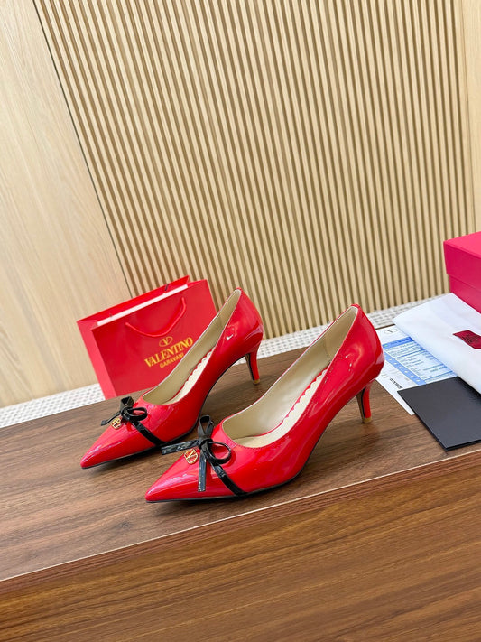 Valentino Women's Pointed Toe Bow High Heels Luxury Patent Leather Pumps